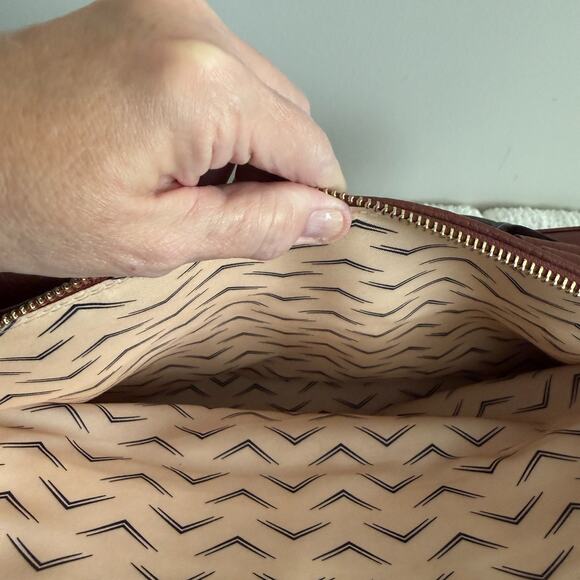 Urban Expressions Brown Large Crossbody Shoulder Satchel Handbag Purse - Picture 6 of 16